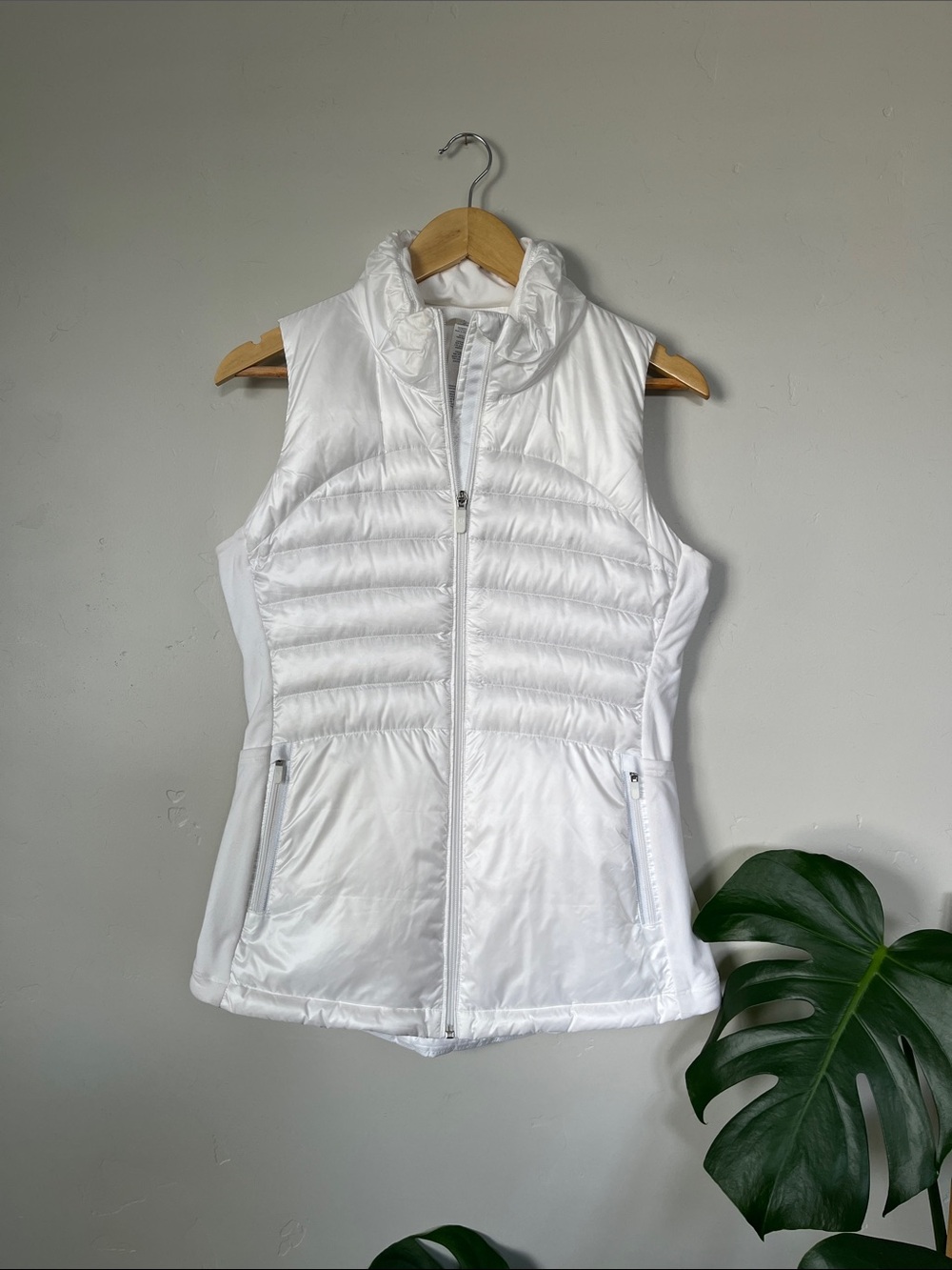 lululemon athletica | White Quilted Puffer Vest